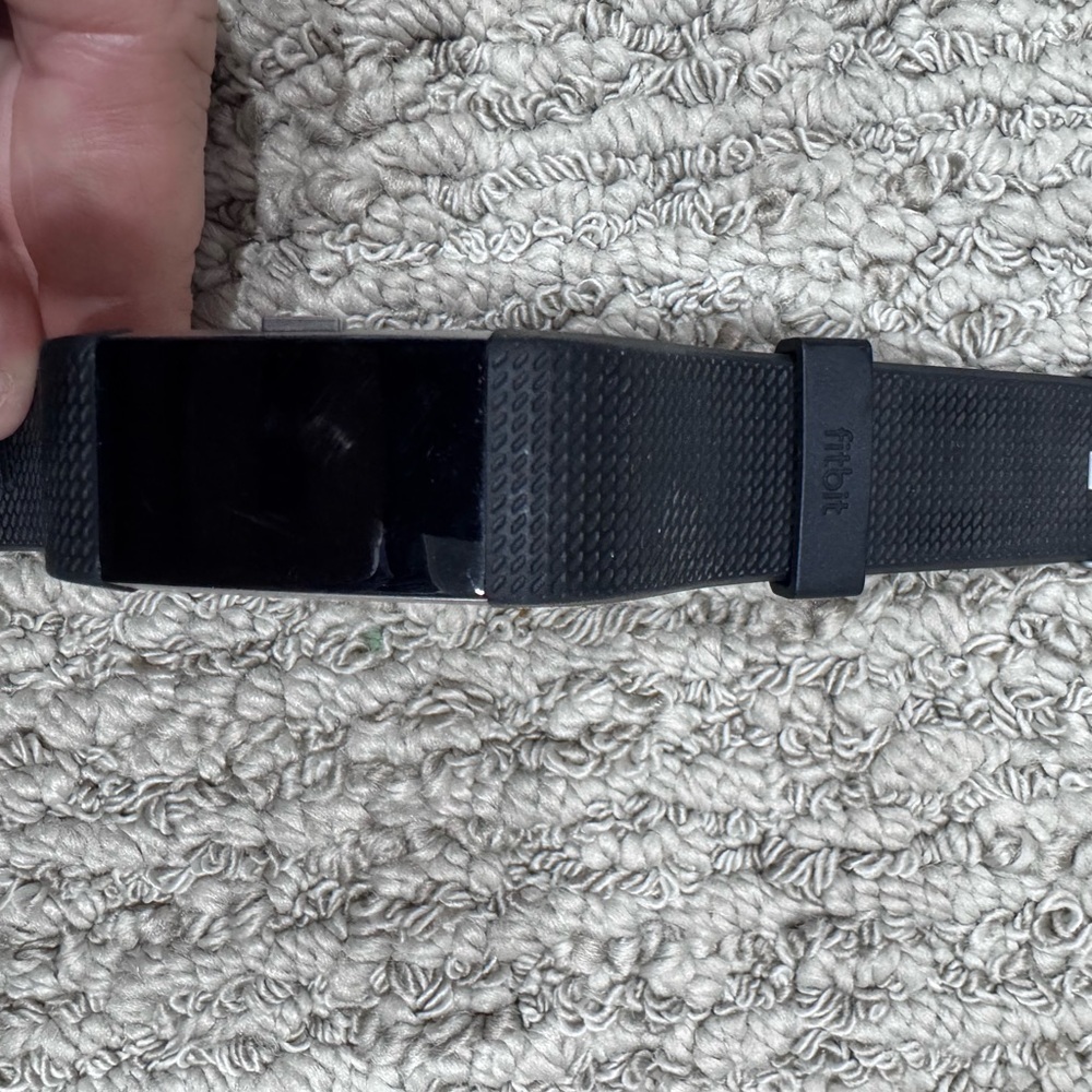 Black Fitbit Tracker - Picture 5 of 5